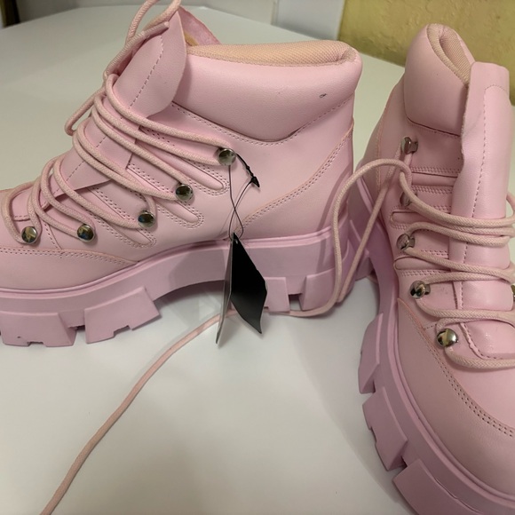 Forever 21 Pink Chunky Lace-Up Combat Boots - Picture 7 of 7